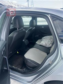 ڤۆڵکسواگن جێتا